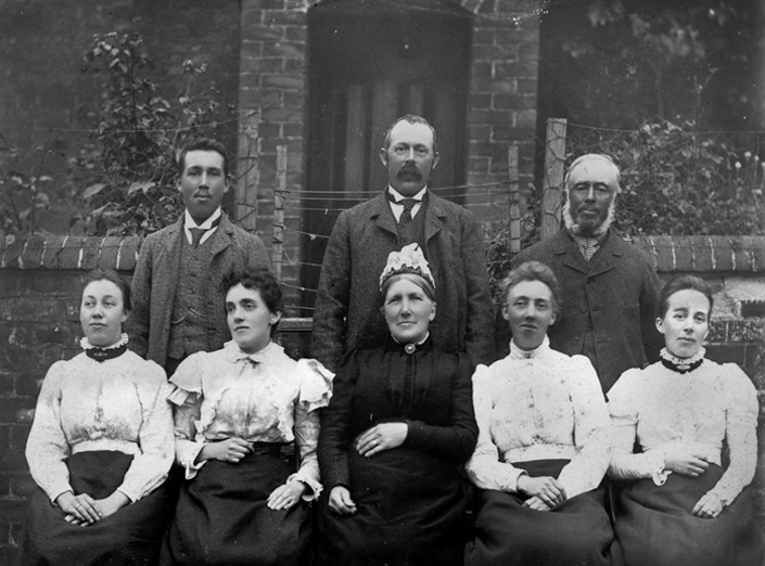 The Shellaker Family of Billesdon c.1901